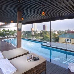 Golden Lotus Luxury Hotel бассейн фото 2