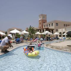 Отель Avanti Holiday Village детские мероприятия фото 2