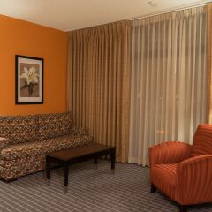 Red Lion Hotel Oakland International Airport комната для гостей фото 5