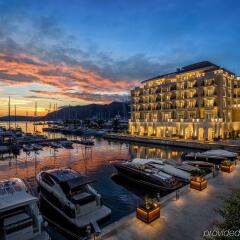 Отель Regent Porto Montenegro парковка