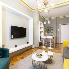 Отель Ingenuity Flat near the Zappeion Park Афины фото 5