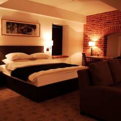 The Granary - La Suite Hotel сейф в номере