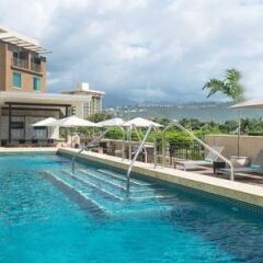 Отель Courtyard by Marriott Kingston, Jamaica Ямайка, Кингстон - отзывы, цены и фото номеров - забронировать отель Courtyard by Marriott Kingston, Jamaica онлайн бассейн