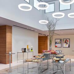 Отель Holiday Inn Doha - The Business Park питание фото 2