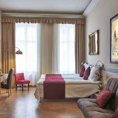 Lion Premium Hotel развлечения