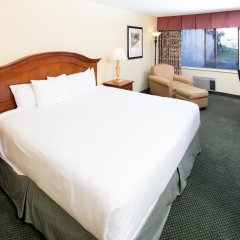 Отель Red Lion Hotel Pendleton США, Пендлтон - отзывы, цены и фото номеров - забронировать отель Red Lion Hotel Pendleton онлайн комната для гостей фото 4