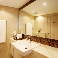 Centra by Centara Avenue Hotel Pattaya ванная