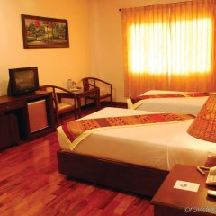 Sengtawan Riverside Hotel in Vientiane, Laos from 67$, photos, reviews - zenhotels.com guestroom