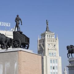Отель Quatro Puerta Del Sol Испания, Мадрид - 14 отзывов об отеле, цены и фото номеров - забронировать отель Quatro Puerta Del Sol онлайн городской автобус
