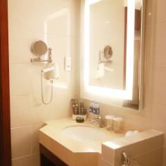 Отель Novotel Shanghai Atlantis ванная