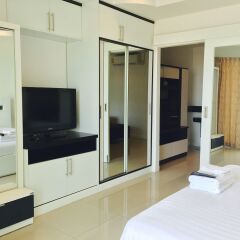 Отель View Talay 6 Pattaya Beach Condominium By Honey Паттайя удобства в номере фото 2