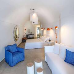 Отель Santorini Secret Suites & Spa комната для гостей фото 11