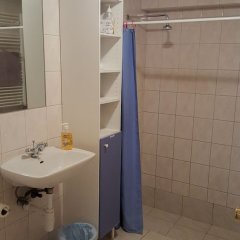 Guesthouse Tunguvegur in Reykjavik, Iceland from 81$, photos, reviews - zenhotels.com bathroom photo 2