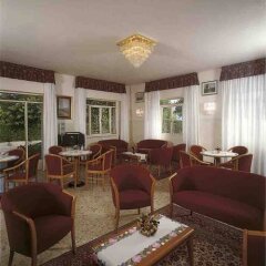 Отель Residence Miralago Rooms & Apartments Италия, Манерба-дель-Гарда - отзывы, цены и фото номеров - забронировать отель Residence Miralago Rooms & Apartments онлайн интерьер отеля