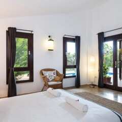 Villa Papatya by Akdenizvillam Турция, Калкан - отзывы, цены и фото номеров - забронировать отель Villa Papatya by Akdenizvillam онлайн комната для гостей