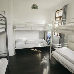 Отель The Walrus Bar and Hostel Великобритания, Лондон - отзывы, цены и фото номеров - забронировать отель The Walrus Bar and Hostel онлайн фото 5
