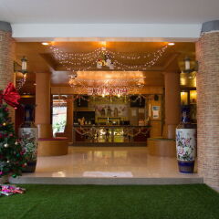 Natural Samui Hotel гостиничный бар