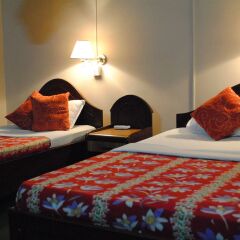 Отель Rhino Lodge & Hotel Непал, Саураха - отзывы, цены и фото номеров - забронировать отель Rhino Lodge & Hotel онлайн комната для гостей