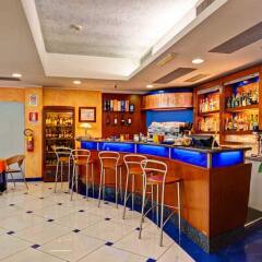 Отель Best Western Blu Hotel Roma Италия, Рим - отзывы, цены и фото номеров - забронировать отель Best Western Blu Hotel Roma онлайн гостиничный бар