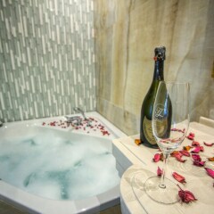 Отель Lot Boutique Hotel Албания, Тирана - отзывы, цены и фото номеров - забронировать отель Lot Boutique Hotel онлайн фото 2