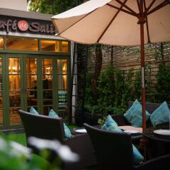 Отель Salil Hotel Sukhumvit - Soi Thonglor 1 Таиланд, Бангкок - отзывы, цены и фото номеров - забронировать отель Salil Hotel Sukhumvit - Soi Thonglor 1 онлайн гостиничный бар