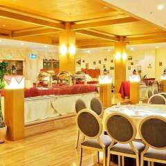 Отель Grand River Resort - Guangzhou гостиничный бар