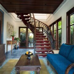 Отель Dwaraka The Royal Villas интерьер отеля