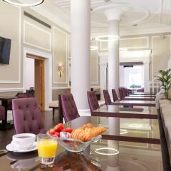 Отель Fraser Suites Queens Gate гостиничный бар