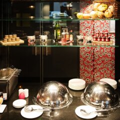 Отель Mercure Lyon Centre Plaza République Франция, Лион - отзывы, цены и фото номеров - забронировать отель Mercure Lyon Centre Plaza République онлайн с домашними животными