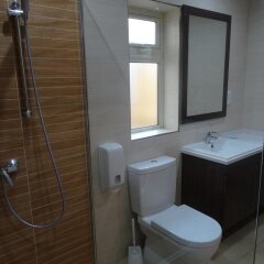 Отель Duncan Guesthouse Мальта, Марсашлокк - отзывы, цены и фото номеров - забронировать отель Duncan Guesthouse онлайн ванная