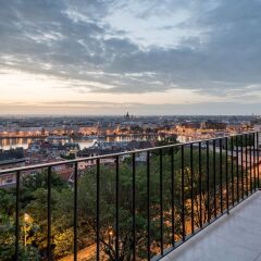 Отель Castle Apartments Budapest Венгрия, Будапешт - отзывы, цены и фото номеров - забронировать отель Castle Apartments Budapest онлайн балкон