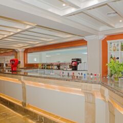 Hotel Castell dels Hams гостиничный бар