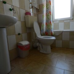 Taxi Hostel in Otopeni, Romania from 39$, photos, reviews - zenhotels.com bathroom photo 2