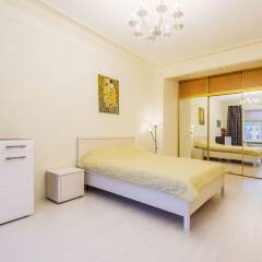 Апартаменты GM Apartment Smolenskaya-Sennaya 27 Москва комната для гостей фото 2