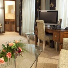 Отель Best Western Premier Thracia Hotel Болгария, София - 2 отзыва об отеле, цены и фото номеров - забронировать отель Best Western Premier Thracia Hotel онлайн удобства в номере