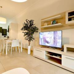 Отель Luxury Apartment With Pool Мальта, Слима - отзывы, цены и фото номеров - забронировать отель Luxury Apartment With Pool онлайн комната для гостей фото 5