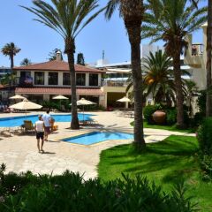 Отель Panareti Paphos Resort бассейн фото 3