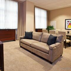 Отель Crowne Plaza Columbus - Downtown США, Колумбус - отзывы, цены и фото номеров - забронировать отель Crowne Plaza Columbus - Downtown онлайн комната для гостей