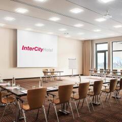 Отель IntercityHotel Dresden