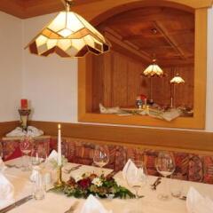 Отель Restaurant Oberwirt Италия, Лана - отзывы, цены и фото номеров - забронировать отель Restaurant Oberwirt онлайн интерьер отеля фото 2