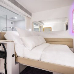 Отель Yotelair Singapore Changi Airport Сингапур комната для гостей фото 4