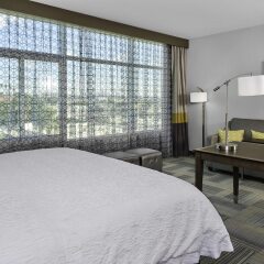 Отель Hampton Inn & Suites Los Angeles/Hollywood США, Лос-Анджелес - 8 отзывов об отеле, цены и фото номеров - забронировать отель Hampton Inn & Suites Los Angeles/Hollywood онлайн комната для гостей фото 5