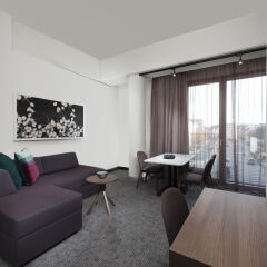 Отель Adina Apartment Hotel Nuremberg Германия, Нюрнберг - отзывы, цены и фото номеров - забронировать отель Adina Apartment Hotel Nuremberg онлайн комната для гостей фото 2