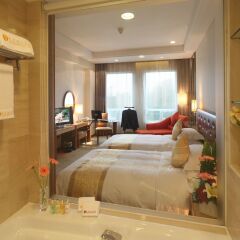 Отель Ramada Plaza Guangzhou ванная фото 2