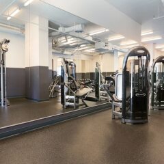 Отель Coast Coal Harbour Hotel Канада, Ванкувер - отзывы, цены и фото номеров - забронировать отель Coast Coal Harbour Hotel онлайн фитнесс-зал фото 2