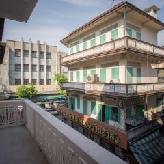 Nornyaowarat Hostel Бангкок балкон