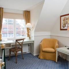 Отель Best Western Knudsens Gaard Оденсе удобства в номере фото 2