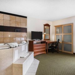 Quality Inn & Suites Binghamton Vestal in Hallstead, United States of America from 107$, photos, reviews - zenhotels.com photo 2