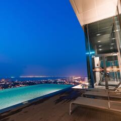 Отель YK Condotel Pattaya Паттайя бассейн фото 3