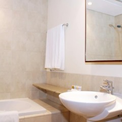 Отель Pearl Park Inn Дубай ванная фото 2